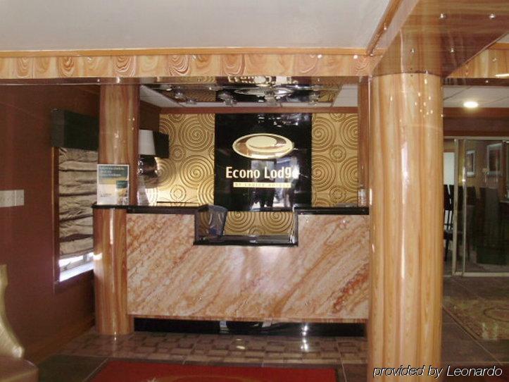 Econo Lodge Rutland City Near Hwy 7 Buitenkant foto